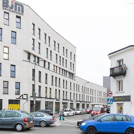 Targowa Bright Studio By Sofija Warsaw Luaran gambar