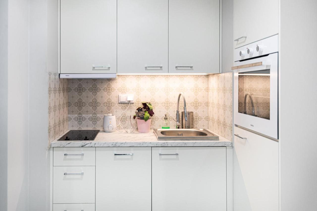 Targowa Bright Studio By Sofija Warsaw Luaran gambar